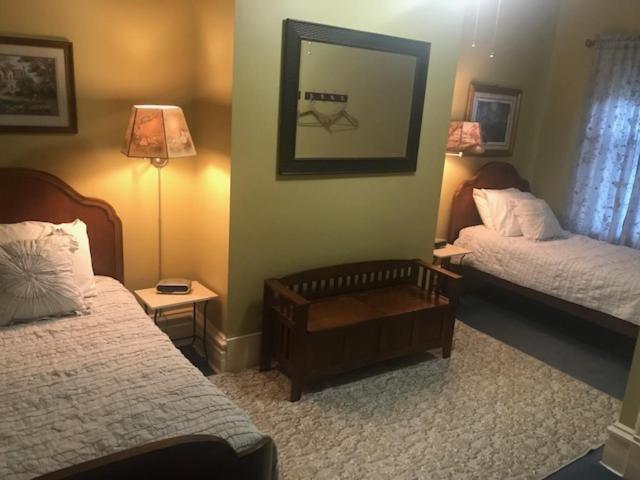 ايري Victoria Inn المظهر الخارجي الصورة